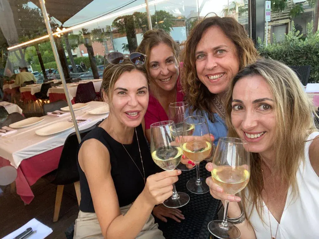 Beachside chiringuito in Castelldefels — tapas with Mediterranean sea views
